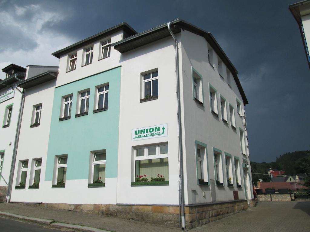 Hotel Union Černý Dŭl Ngoại thất bức ảnh